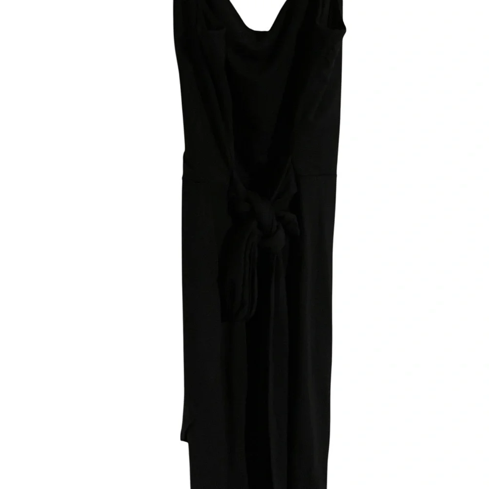 White House black market whbm little black dress classic size 8